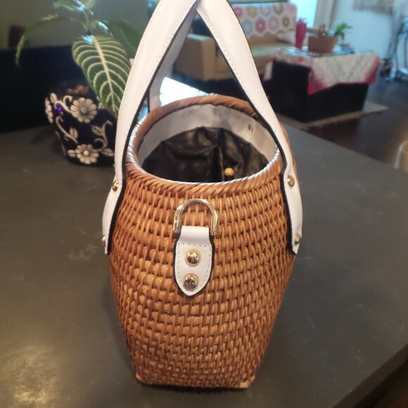 Pulicati Handmade Bag Cane Rattan Basket Cinch-up Handbag - Picture 2 of 7